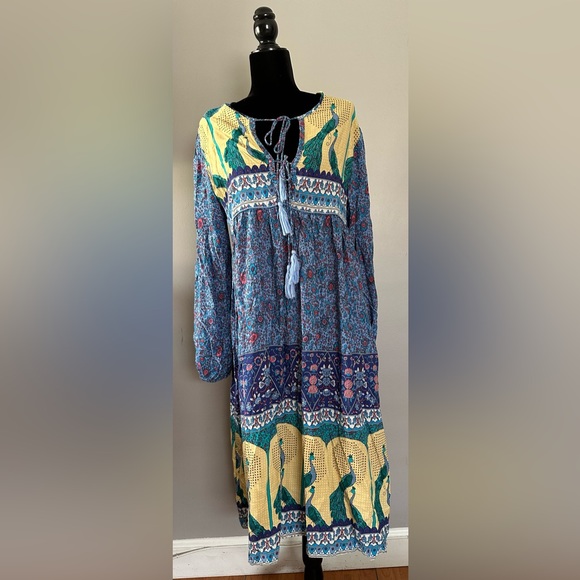 R.Vivimos  Maxi Dress - Picture 3 of 9